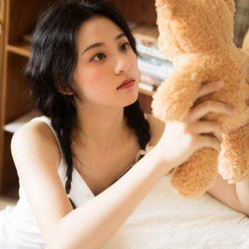 吃鸡萌娘公益服下载